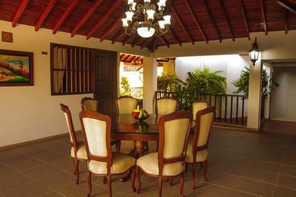 Hotel Las Nieves Girón المظهر الخارجي الصورة
